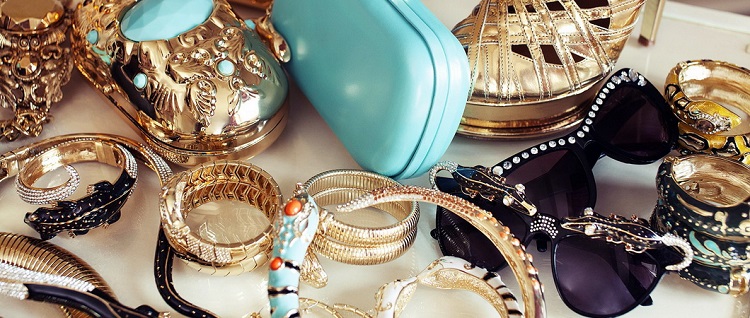 Курьерская компания потеряла драгоценности общей стоимостью в 15 миллионов долларов